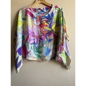 Floral Poncho Floral Top Medium